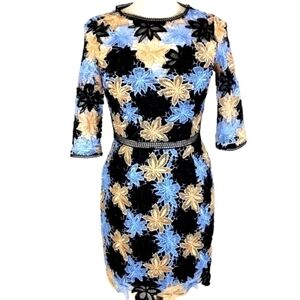Minuet Brand NWT Med lace dress elegant floral tan/black/blue